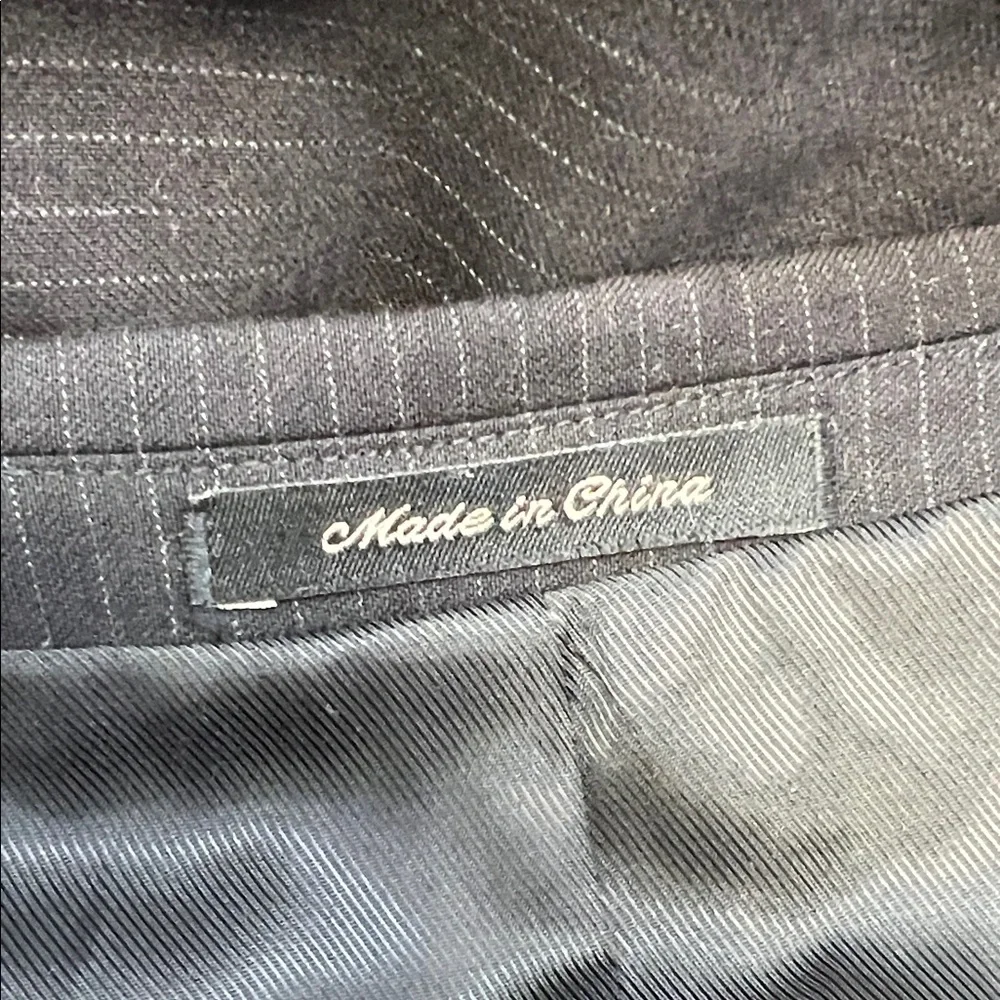 Axcess Men's Black Pinstripe 3 Button Suit Coat /Jacket Size Size 44S